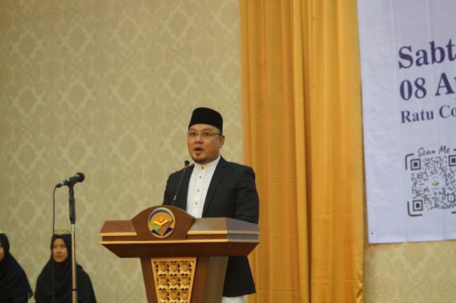 Wisuda Tahfidz Diniyyah Al-Azhar Jambi Sukses Digelar, Gubernur Beri Umroh....