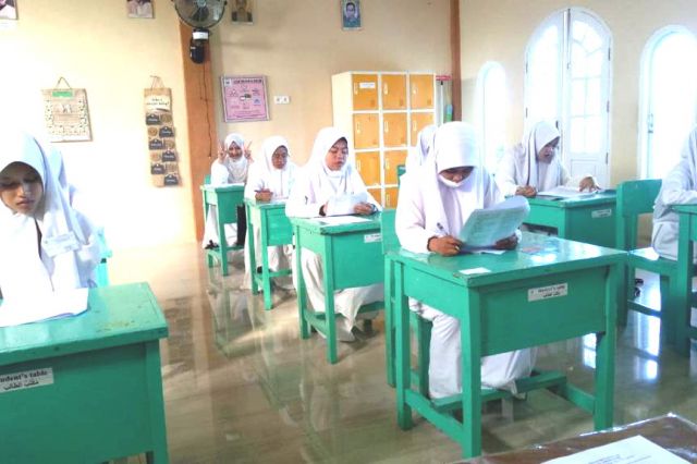 SMA IT Diniyyah Al-Azhar Jambi Gelar Ujian Akhir Sekolah