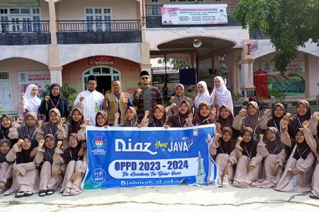 Pengurus OPPD Diniyyah Al-Azhar Gowes To Java, Pimpinan Sampaikan Pesan Ini