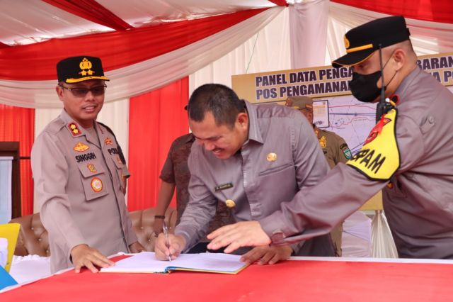 Kapolres Bungo Bersama Forkopimda Tinjau Pospam dan Posyan Ops Ketupat 2024